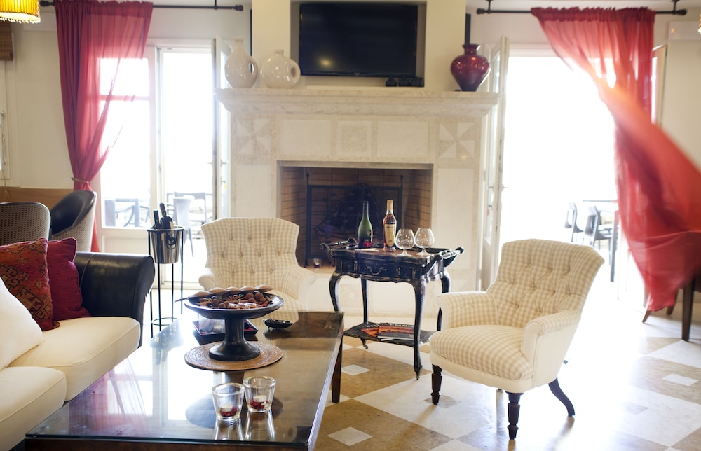 Porto Kea Suites 5/70