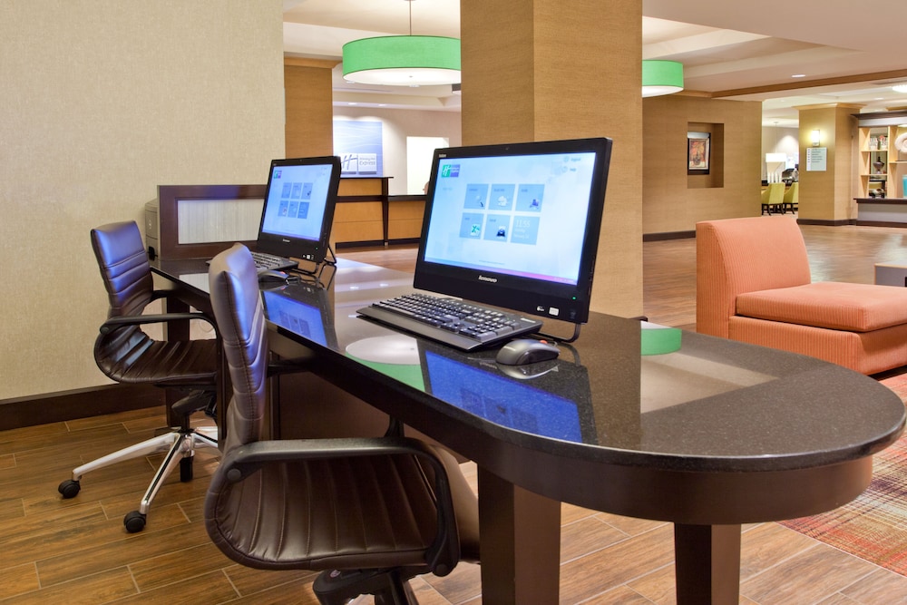 Holiday Inn Express Hotel And Suites Huntsville West Research Pk 61/70