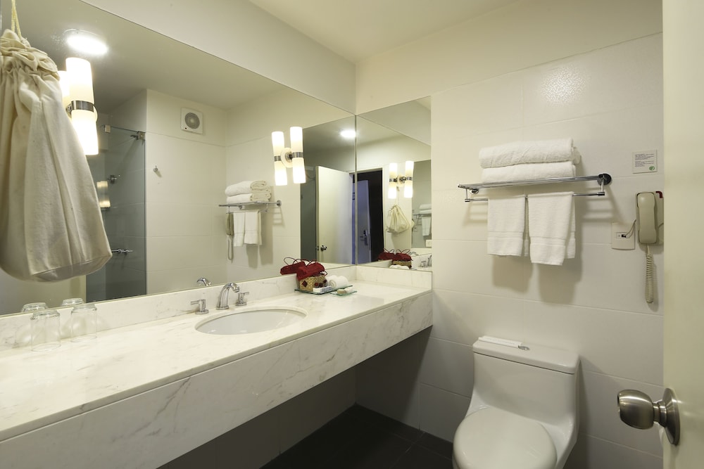 CASA ANDINA PREMIUM PIURA 15/76