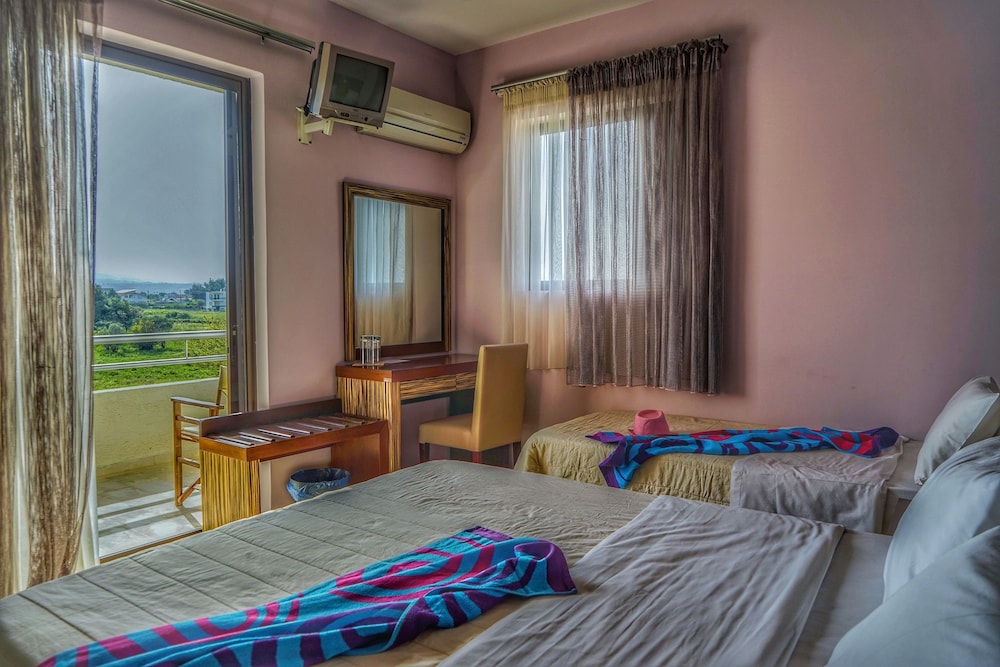 Kokkoni Beach Hotel 10/42