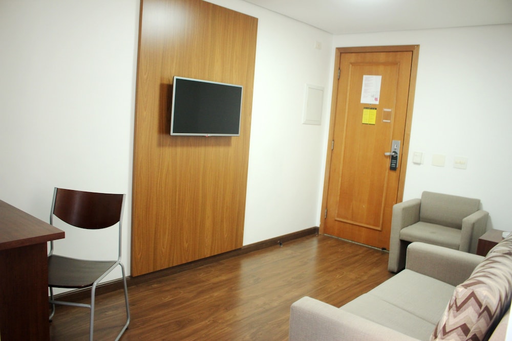 Twin Towers Flat 31/62