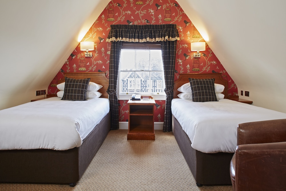 Mandolay Hotel Guildford 19/37