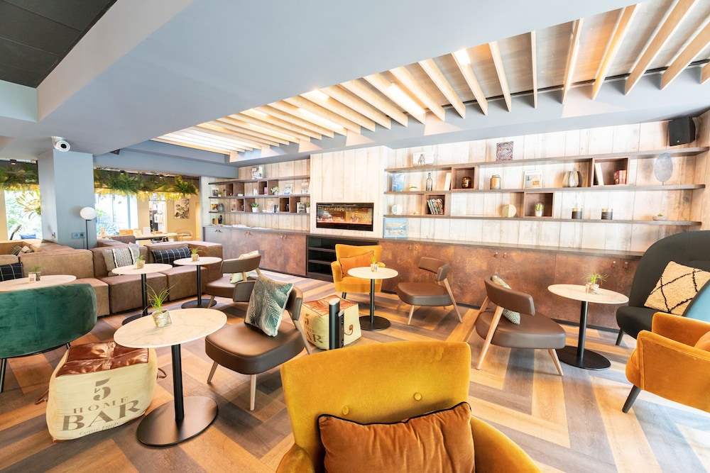 Novotel Valence Sud 30/48