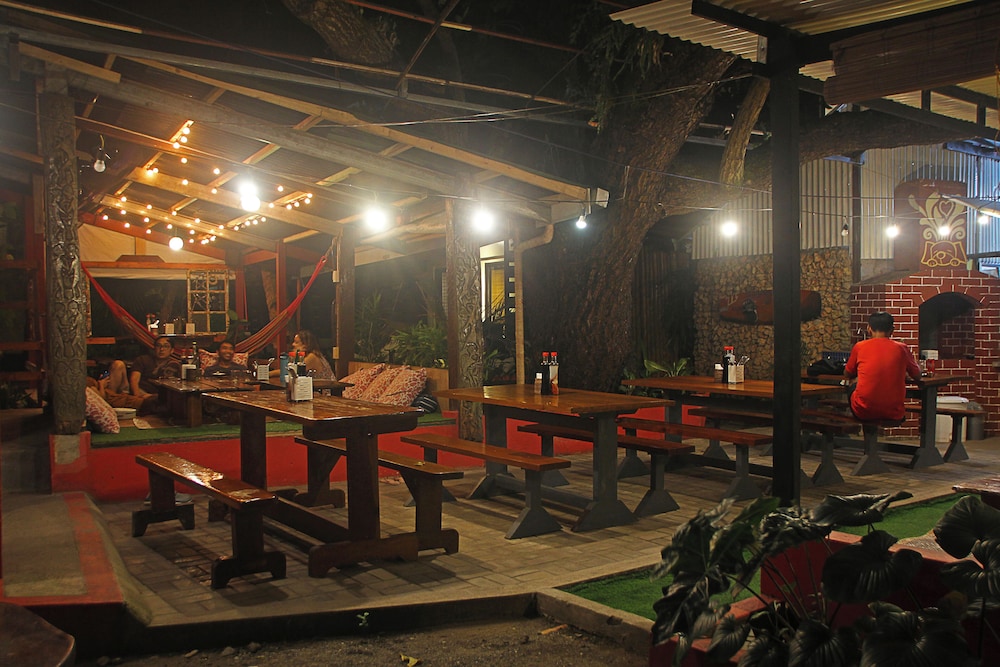 The Lazy Dog Bed And Breakfast 45/60