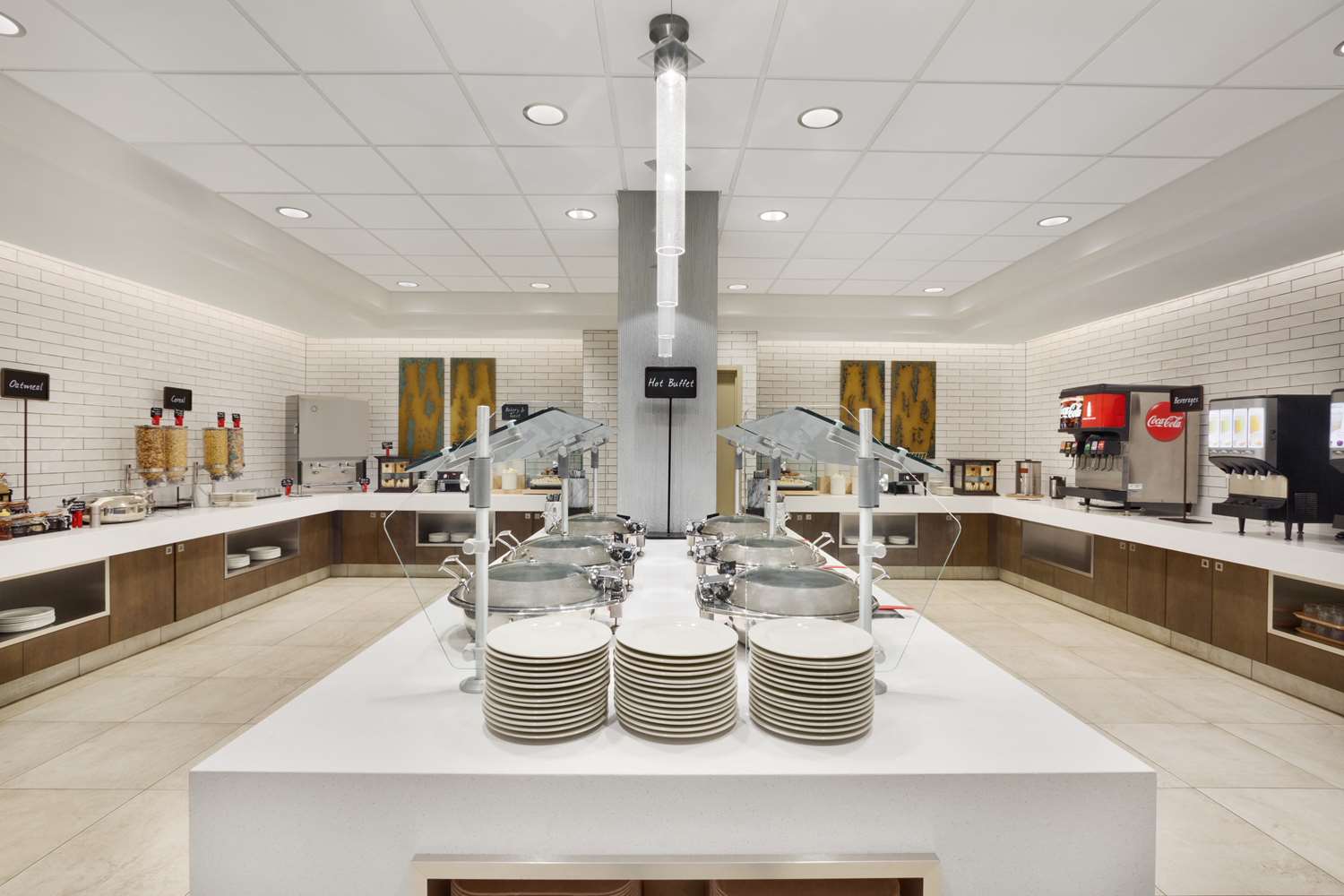 restaurant cafeteria