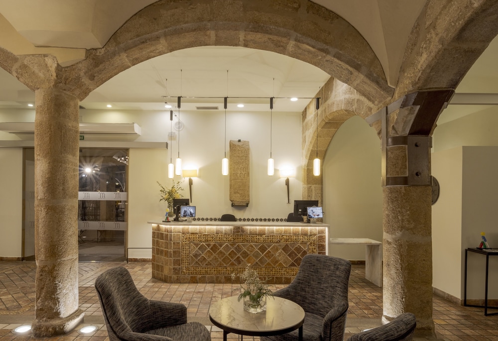 Ilunion Merida Palace Hotel 12/66