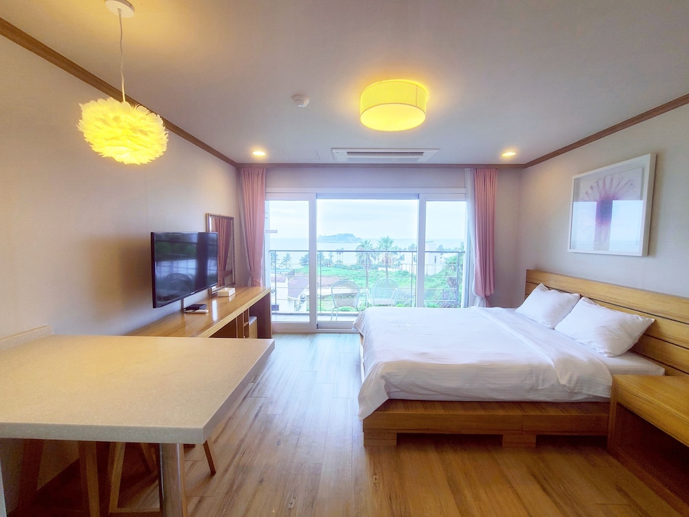 Dombe Resort 34/77
