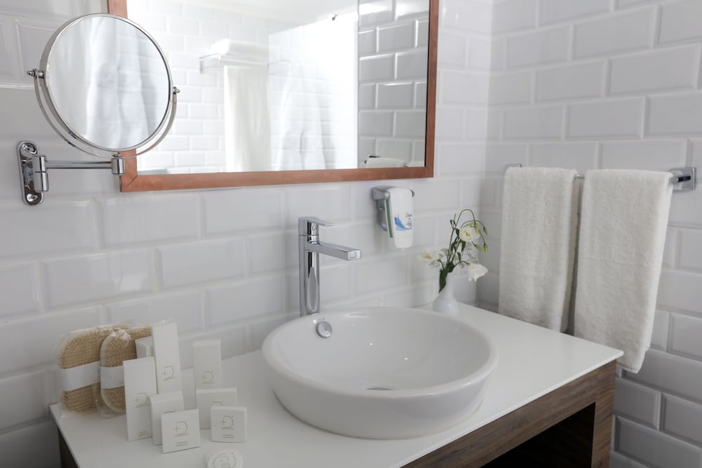 Design Plus Seya Beach Hotel 66/67