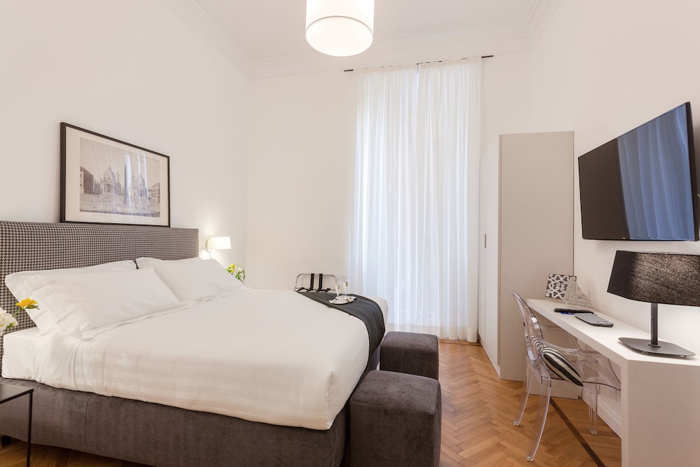 504 CORSO SUITES 15/76