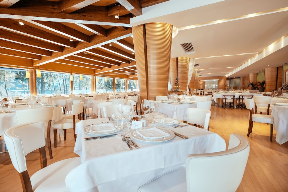GRAND HOTEL TERME DI COMANO 43/56