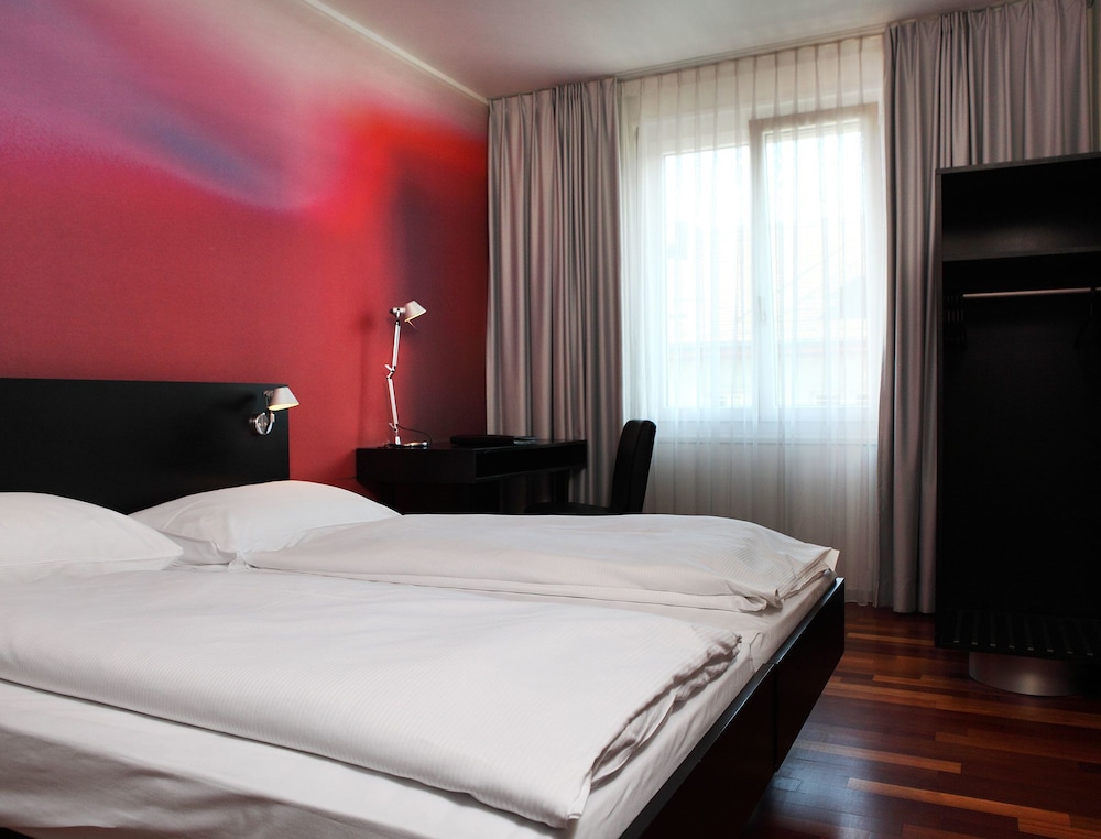 Hotel Montana Zurich 20/37