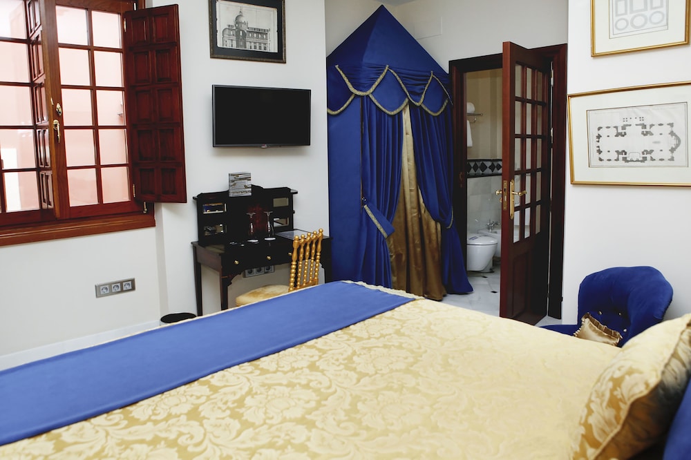 Hotel Ateneo Sevilla 21/50