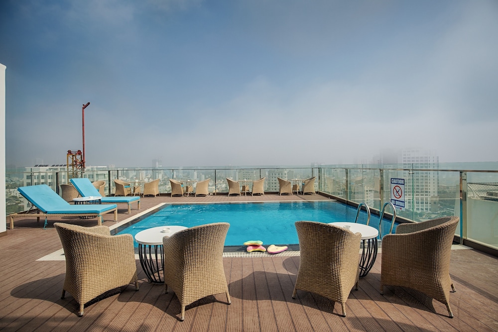 Adaline Hotel & Suite 54/62