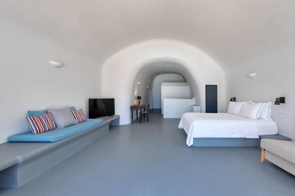 Infinity, Suite, King Bed, Private Pool