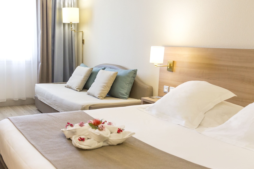 Best Western Plus Ajaccio Amiraute 27/51