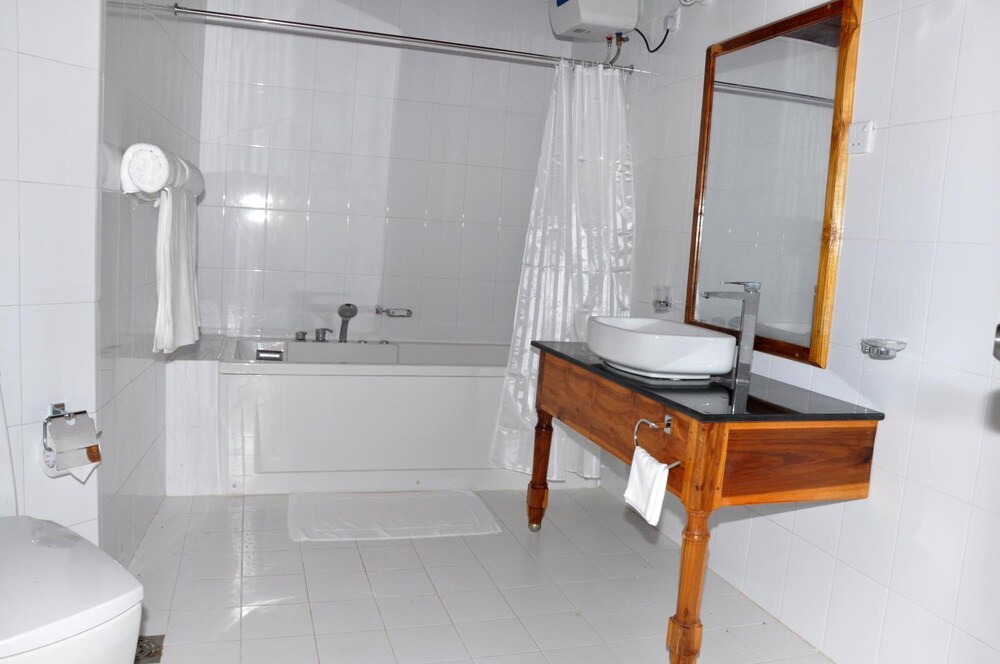 Naaval Hotel 44/45