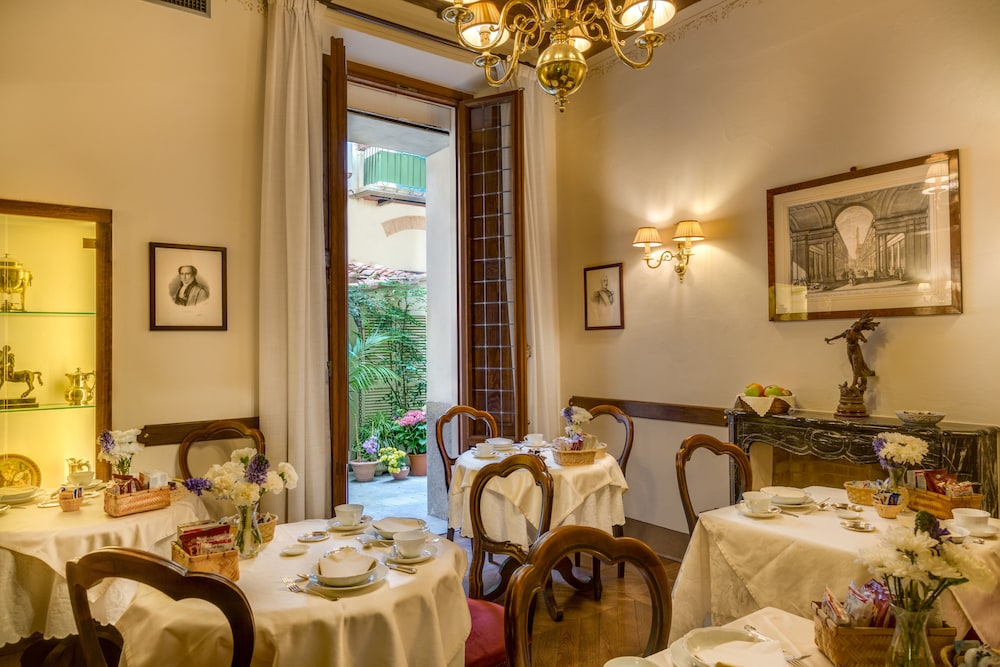 Hotel Morandi Alla Crocetta 45/60