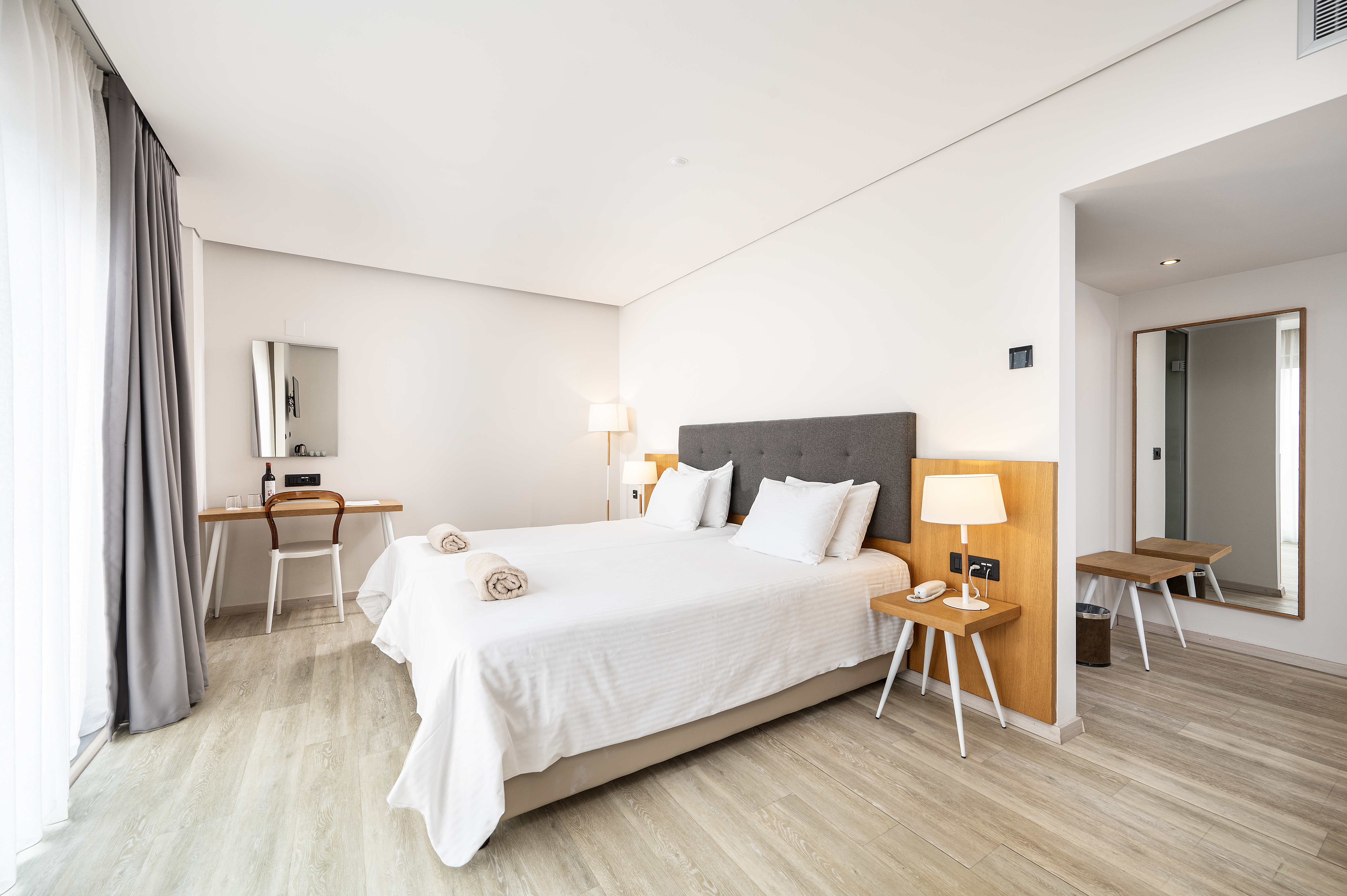 QUADRUPLE ROOM SUPERIOR SEA VIEW