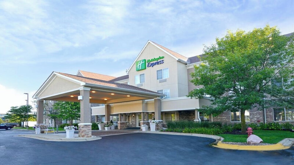 Holiday Inn Express Hotel And Suites Chicago Deerfield Lincoln 1/50