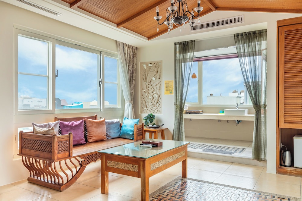 Shen's Village Hotel Bali 30/50