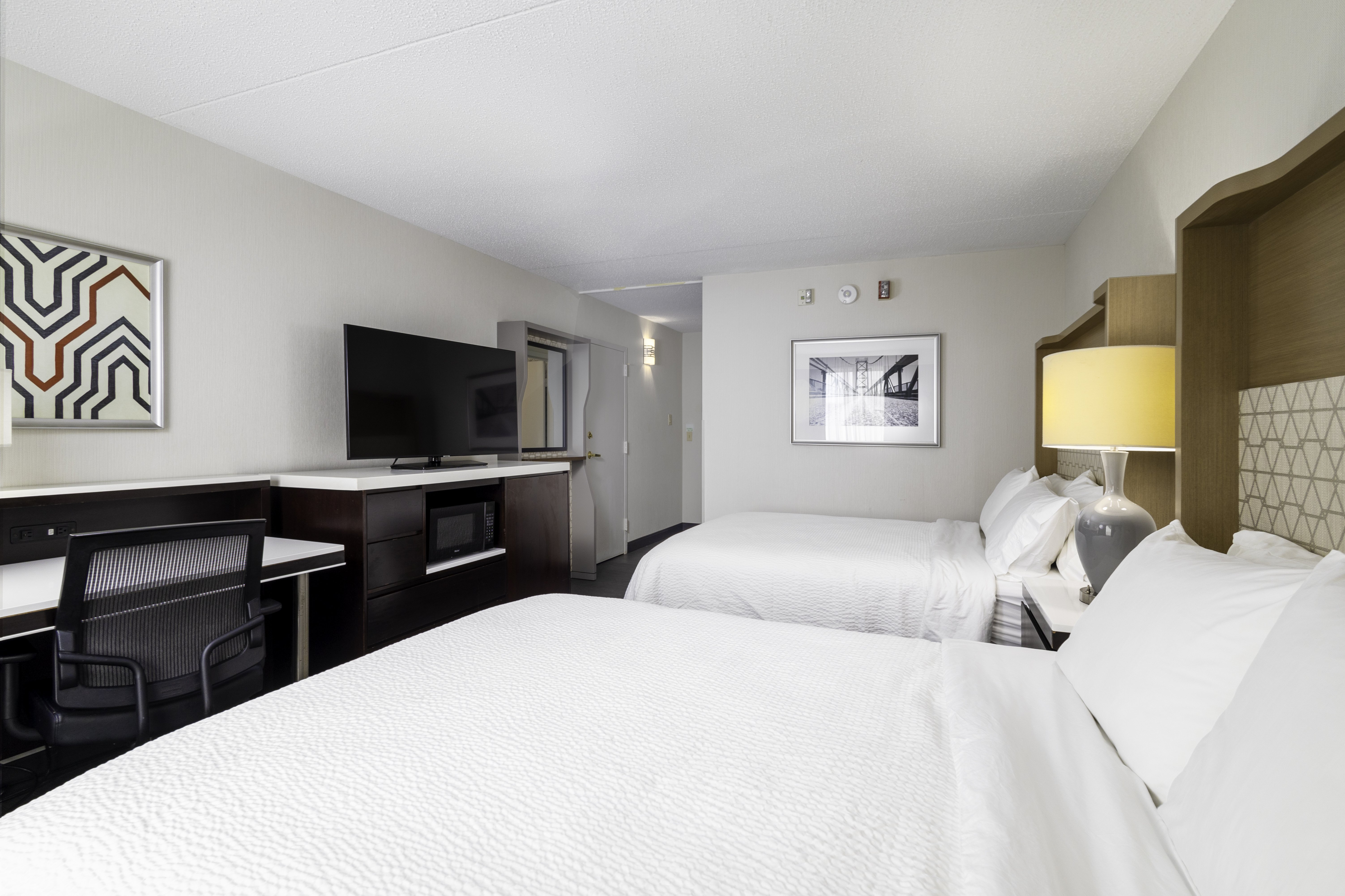 Holiday Inn Weirton Steubenville Area an IHG Hotel 26/78