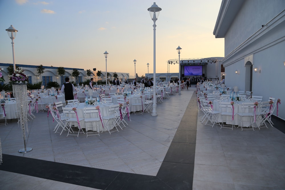 Aymira Hotel & Spa 42/48