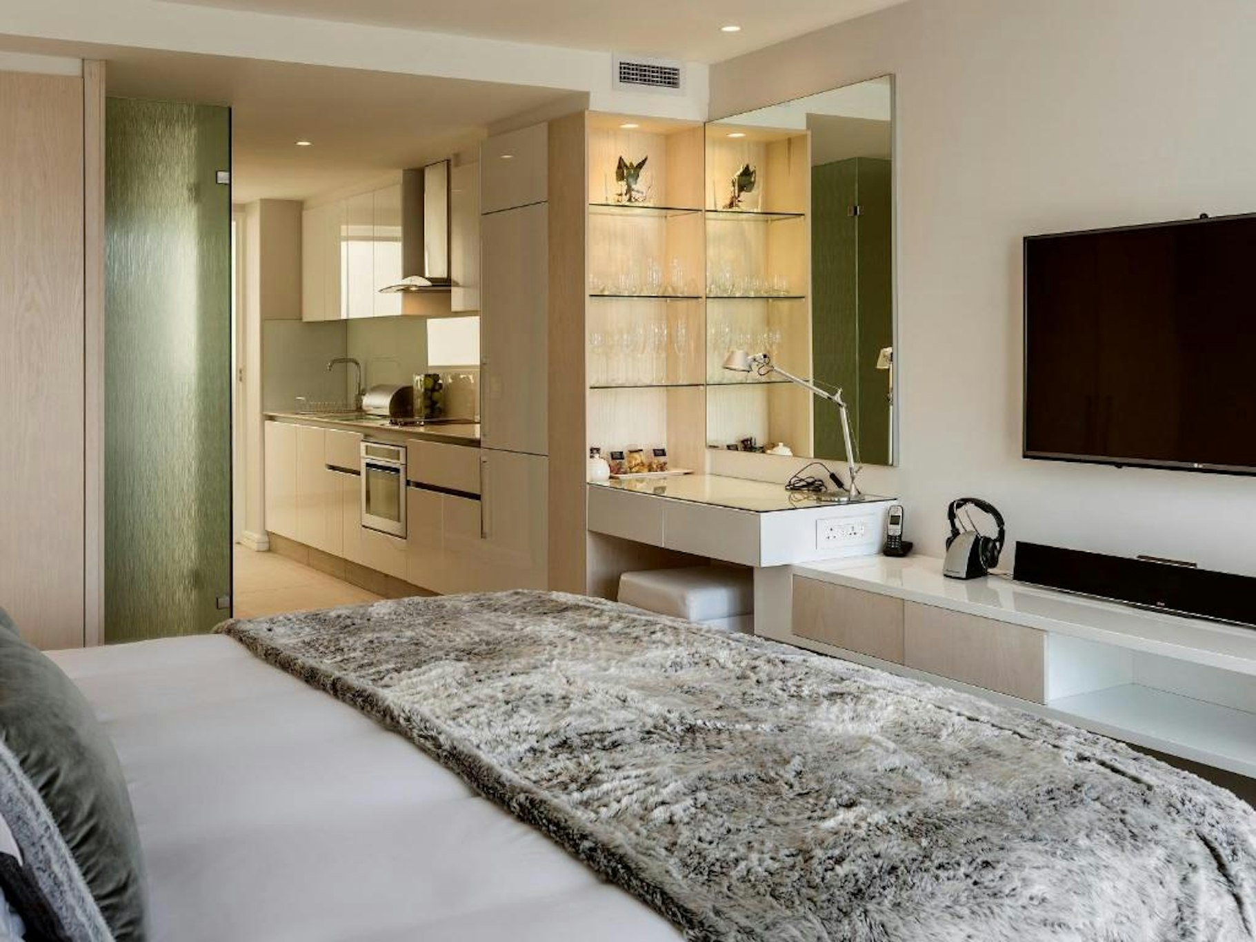 South Beach Camps Bay 14/44