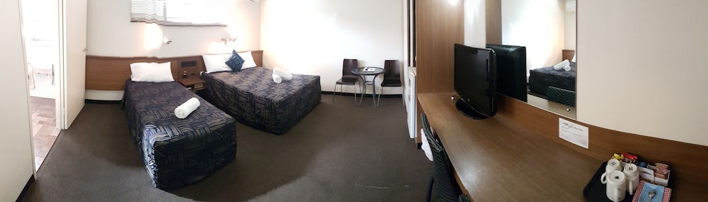 Miners Lodge Motor Inn 45/60