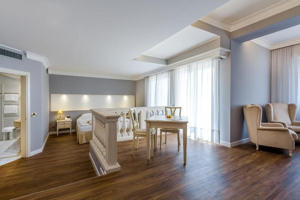 Hotel Terme Leonardo 27/42