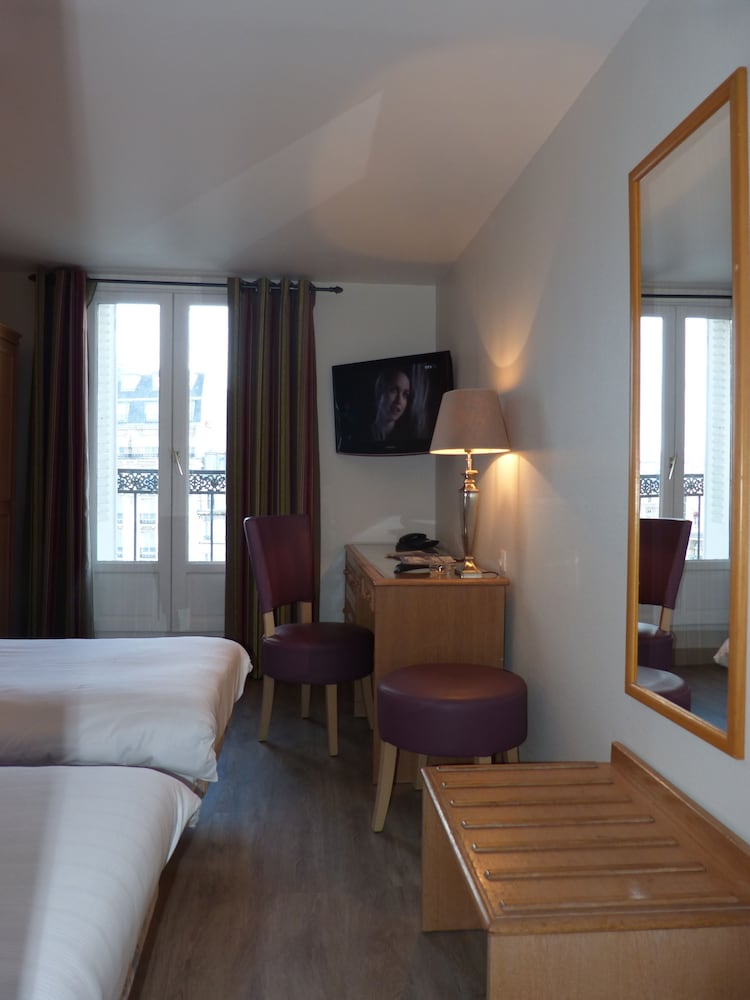 HOTEL LITTLE REGINA 41/54