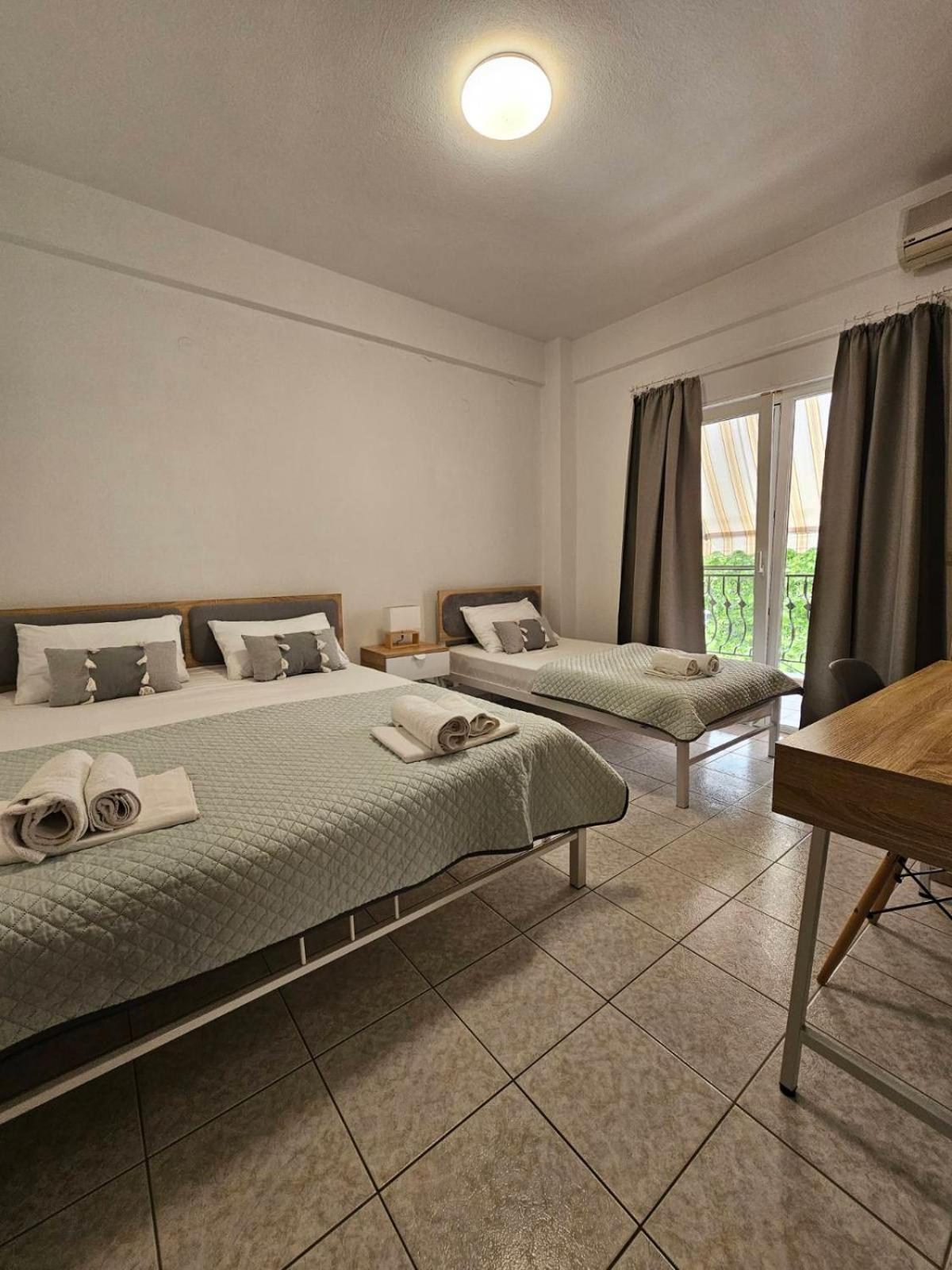 Christina Hotel 45/50