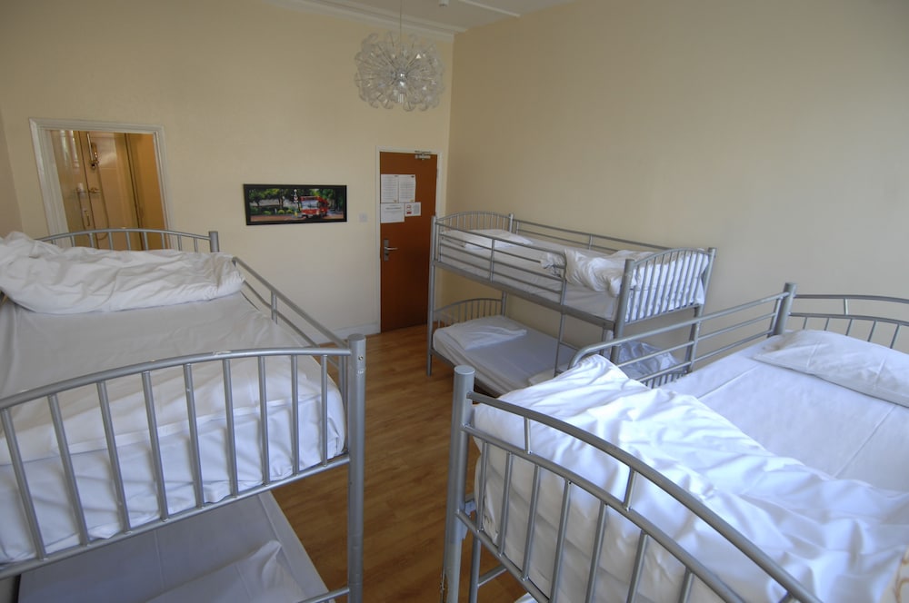 Room at The Londonears Hostel, LONDON