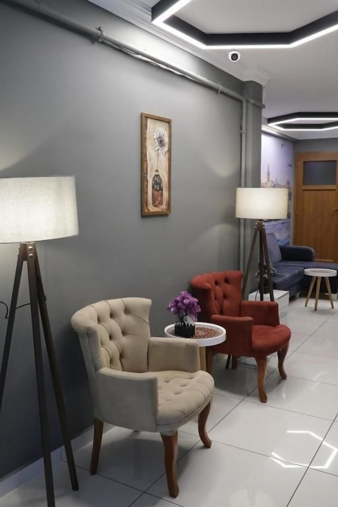 Tavra Hotel 28/34