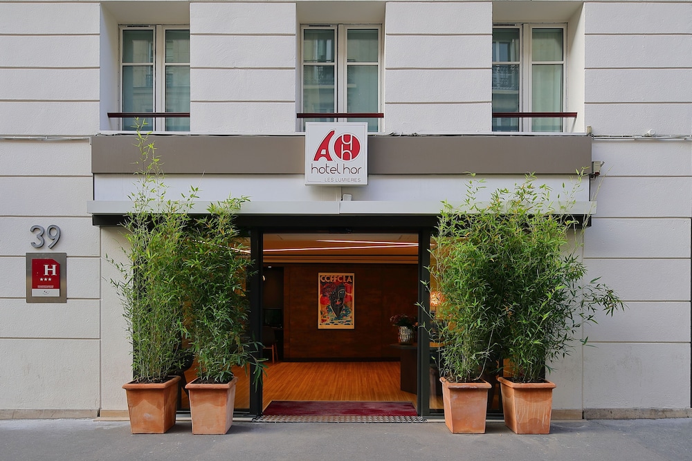 Hotel Hor Les Lumieres in PARIS