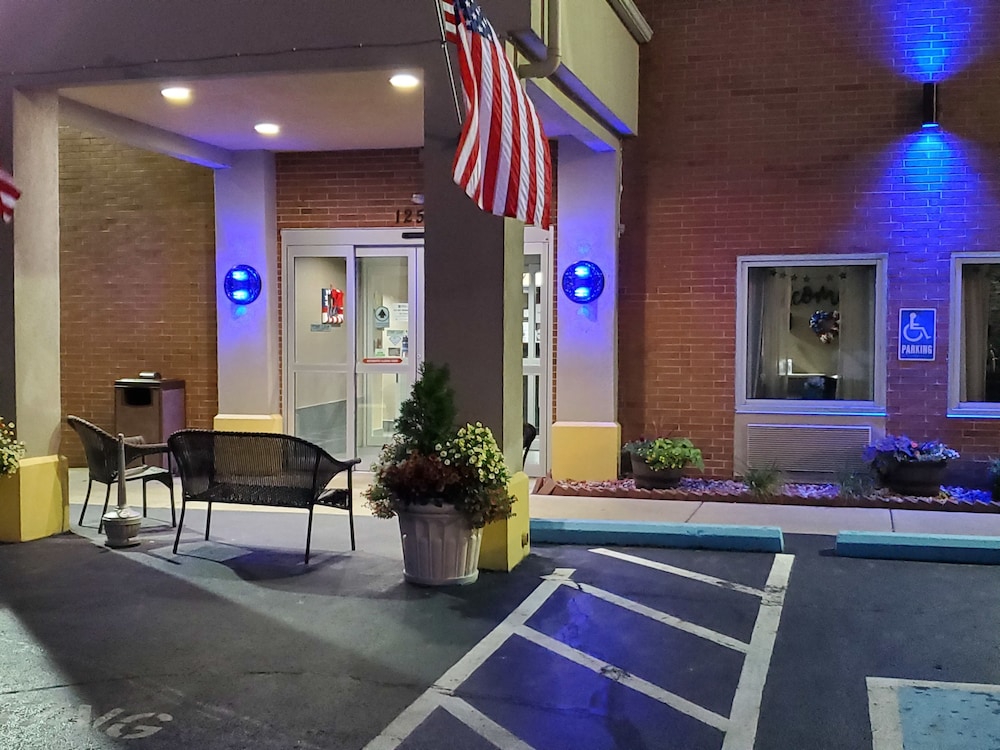 Best Western Adena Inn 7/38