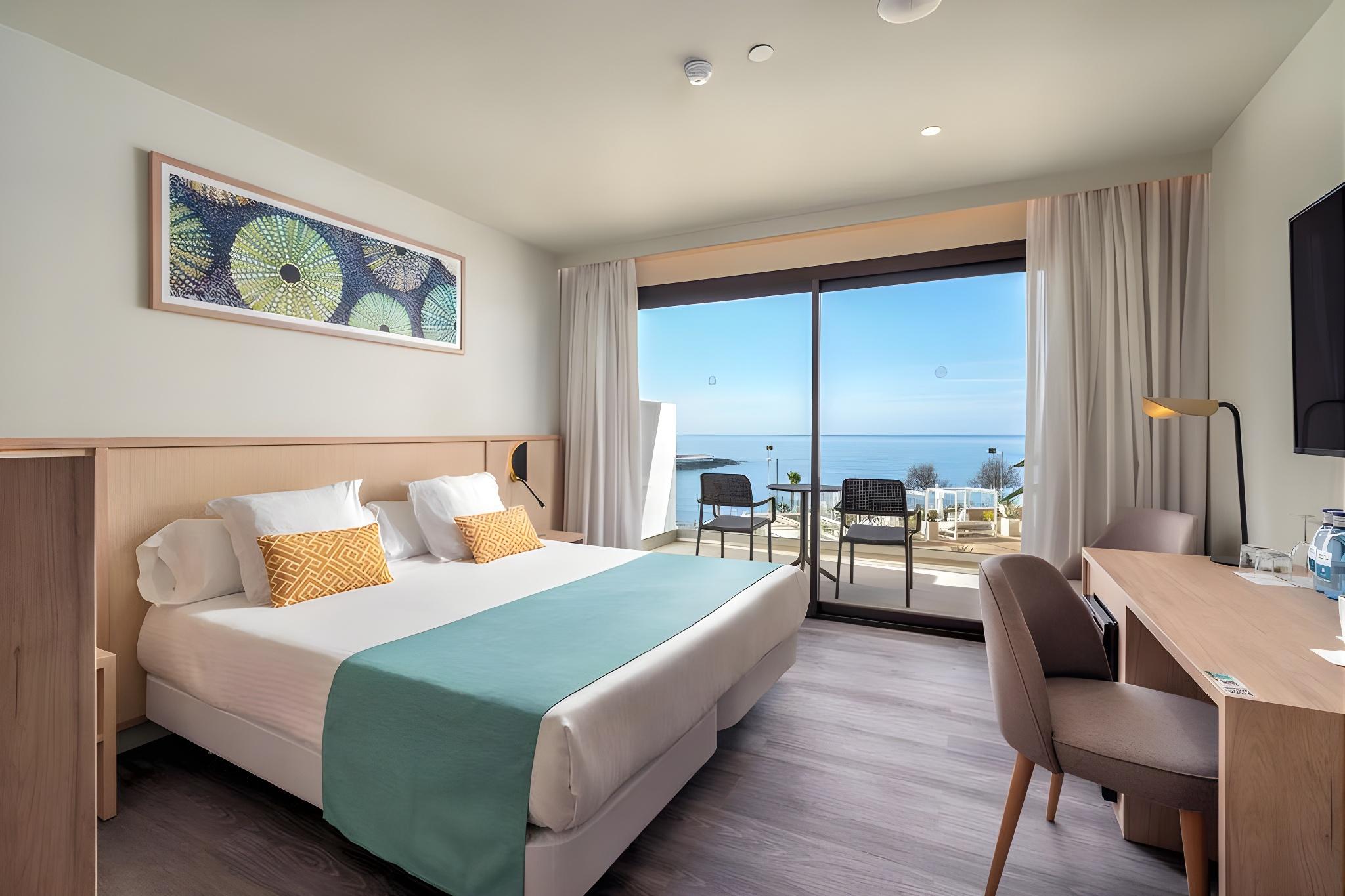 My Favorite Club, Double Bed, Sea View, Balcony