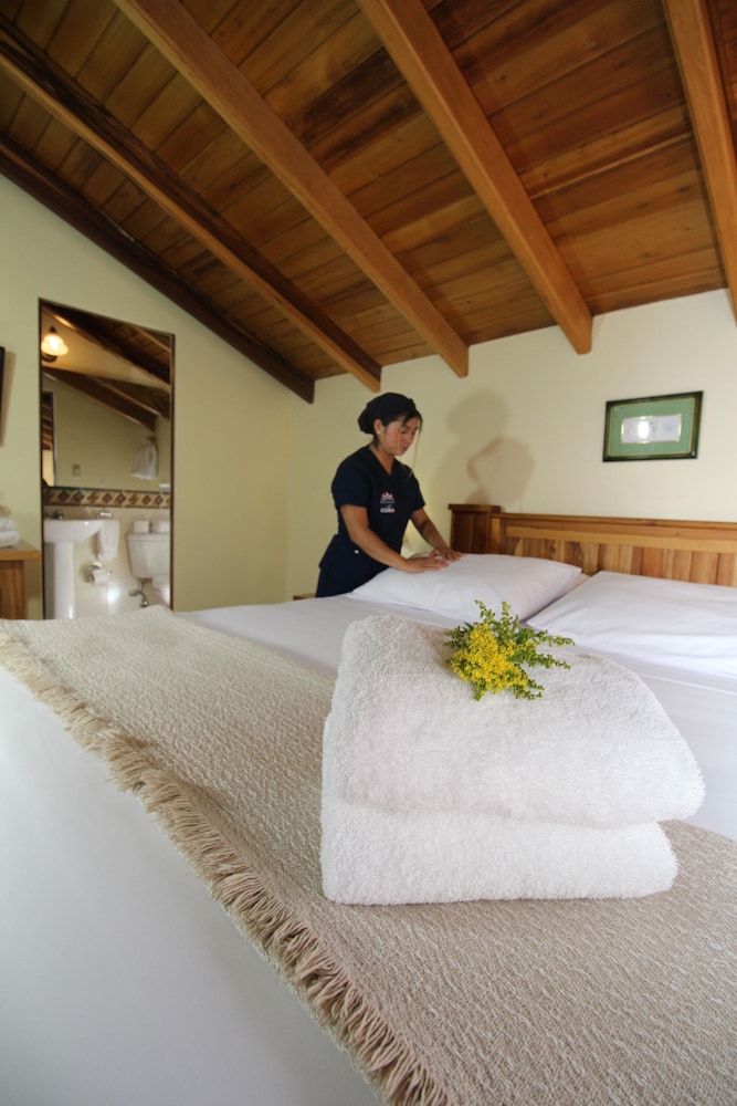 Vieja Cuba Hotel 28/60