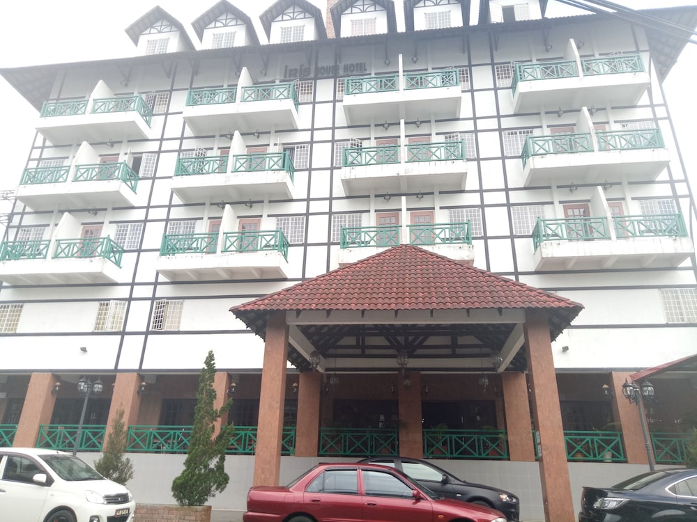 Iris House Hotel 8/65
