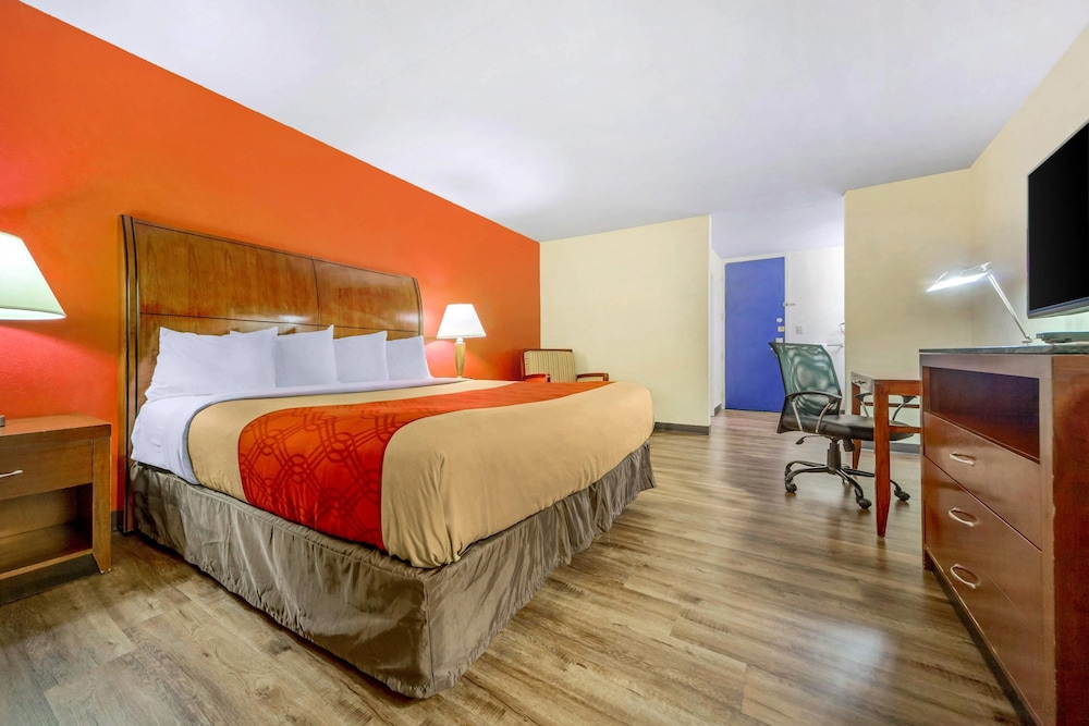Standard, King Bed