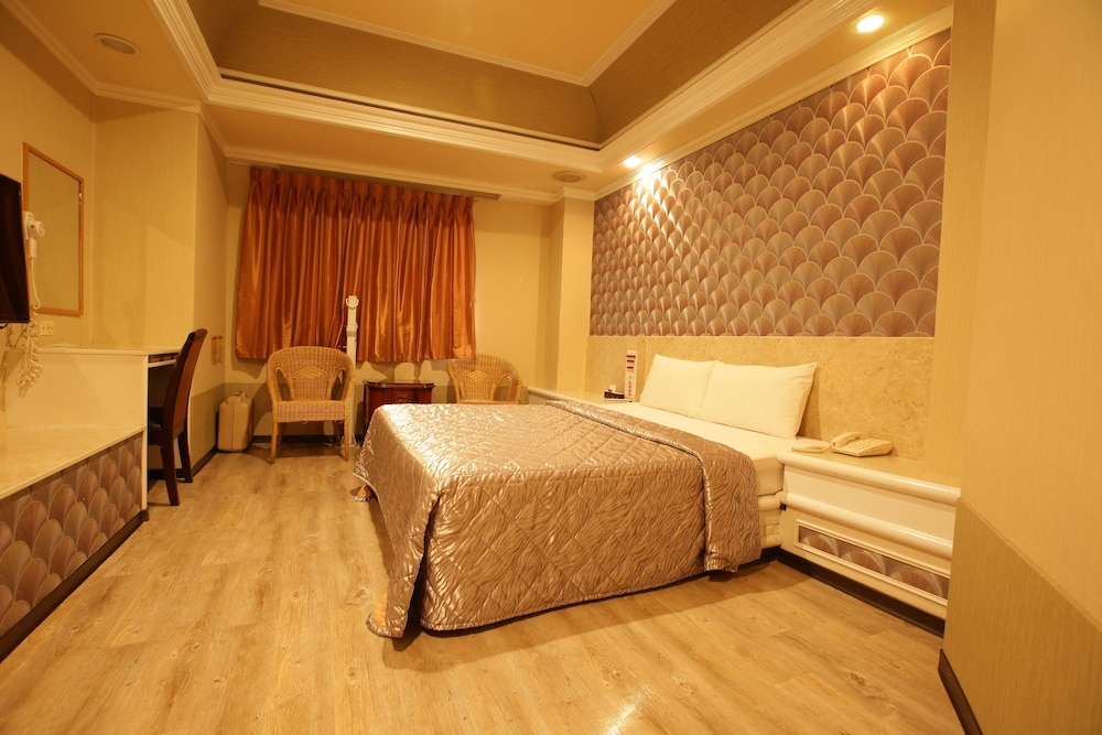 Taoyuan Hua Yue Hotel 12/34