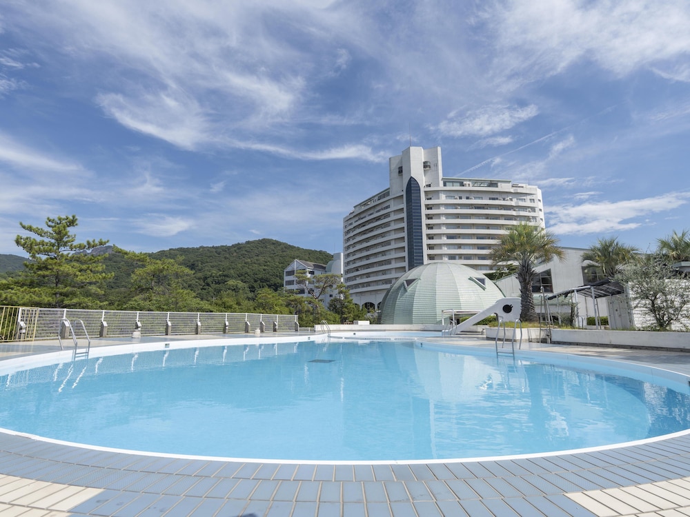 BAY RESORT HOTEL SHODOSHIMA 7/68