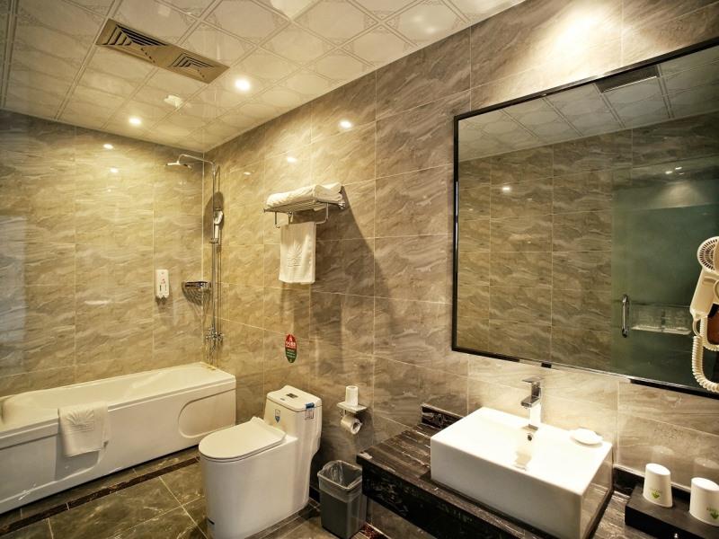 GreenTree Alliance Changzhou Jintan District Dongmen Street Hotel 40/42