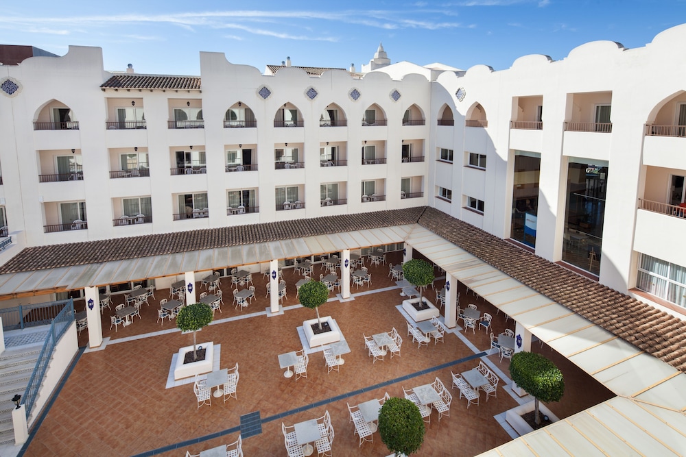 Hotel Mac Puerto Marina 3/49