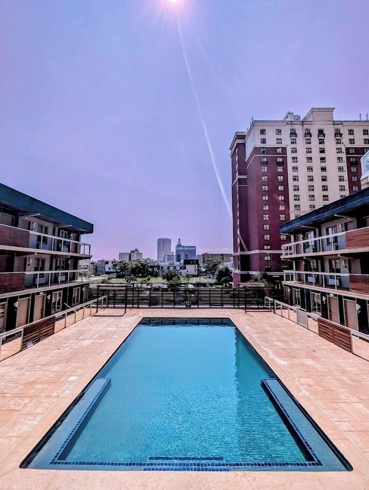 SOHO Suites Atlantic City Beach Block 41/46