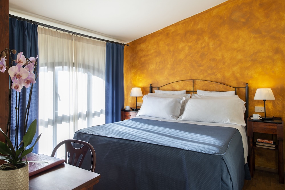 Hotel L Antico Pozzo 22/71