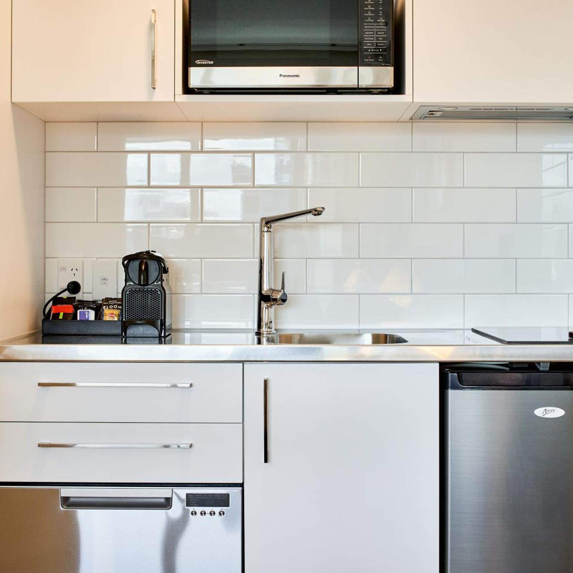 Petite Double Studio Apartment 3/3