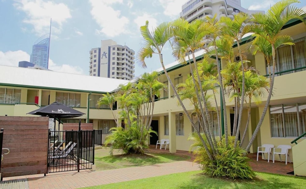 Darcy Arms Motel 2/52