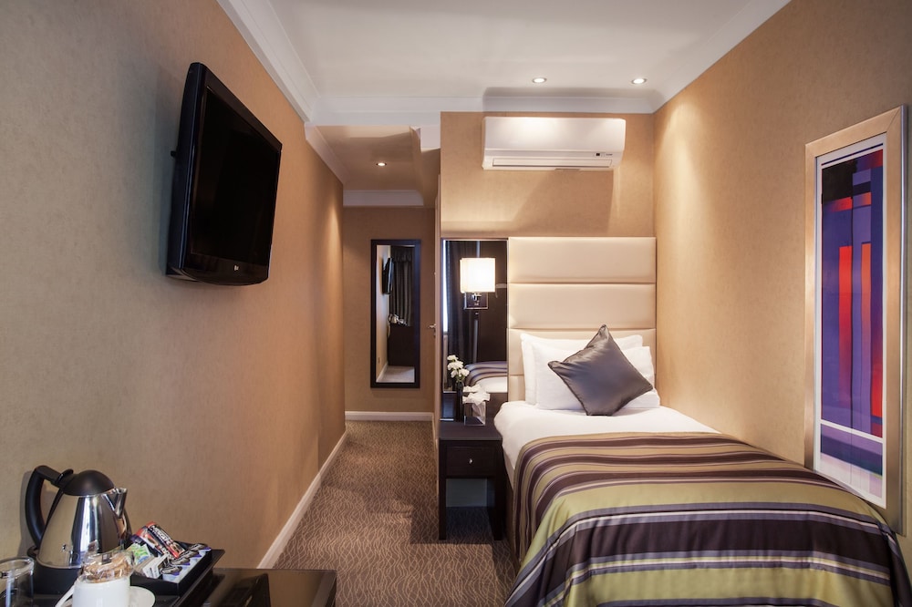 Park Grand London Hyde Park 25/50