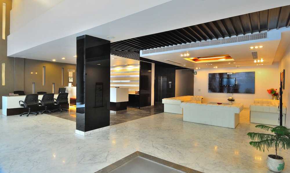 Hotel Elegance New Delhi Railway 20/21
