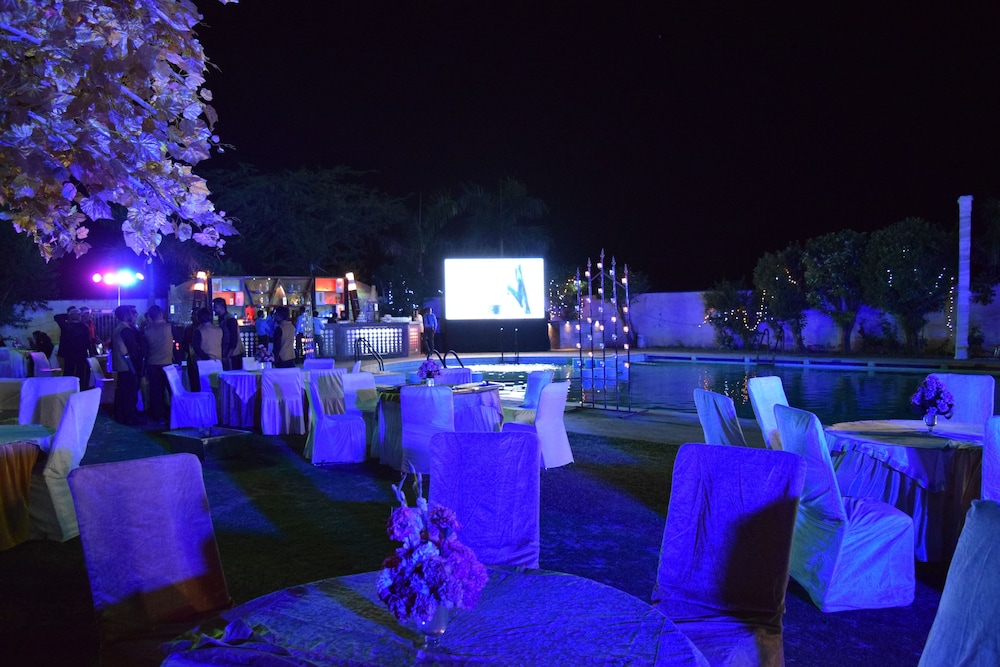 Ritumbraha Hotel & Resort 38/50